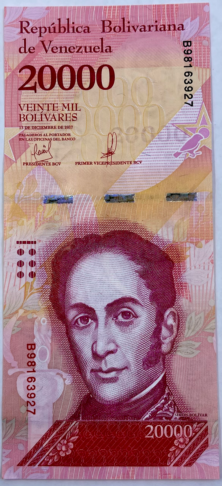 Venezuela 2015 200 Bolivares P-93d Bird UNC P93